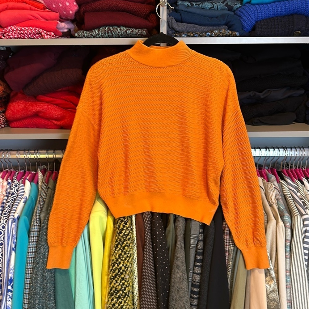 Vintage Forever 21 orange mock neck long sleeve sweater size S